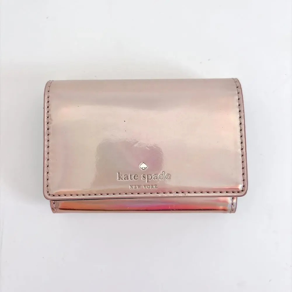 KATE SPADE RAINER LANE DARLA WALLET - HOLOGRAPHIC ROSE GOLD
